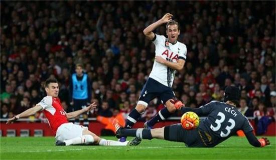 迅速占据主 迅速占据主